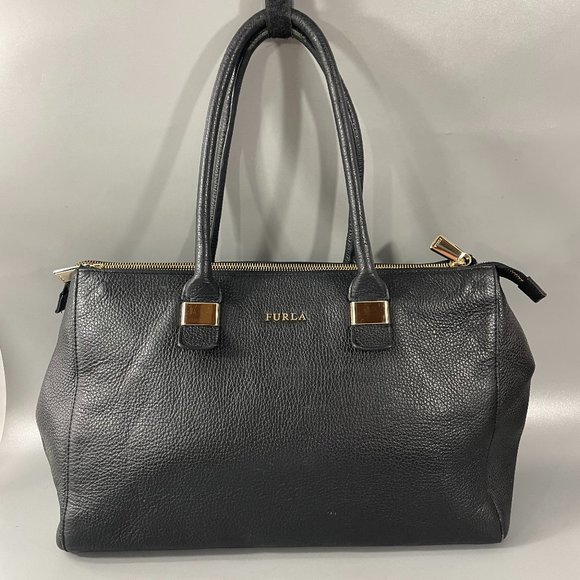 Furla Black Leather Shoulder Bag